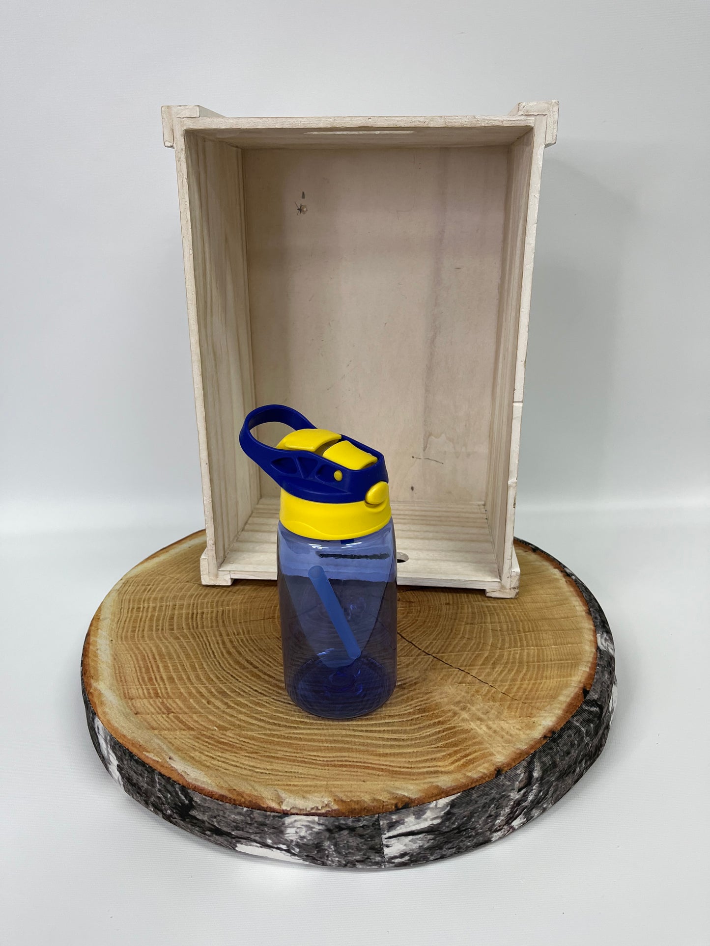 Bouteille pour enfant en plastique modele 2