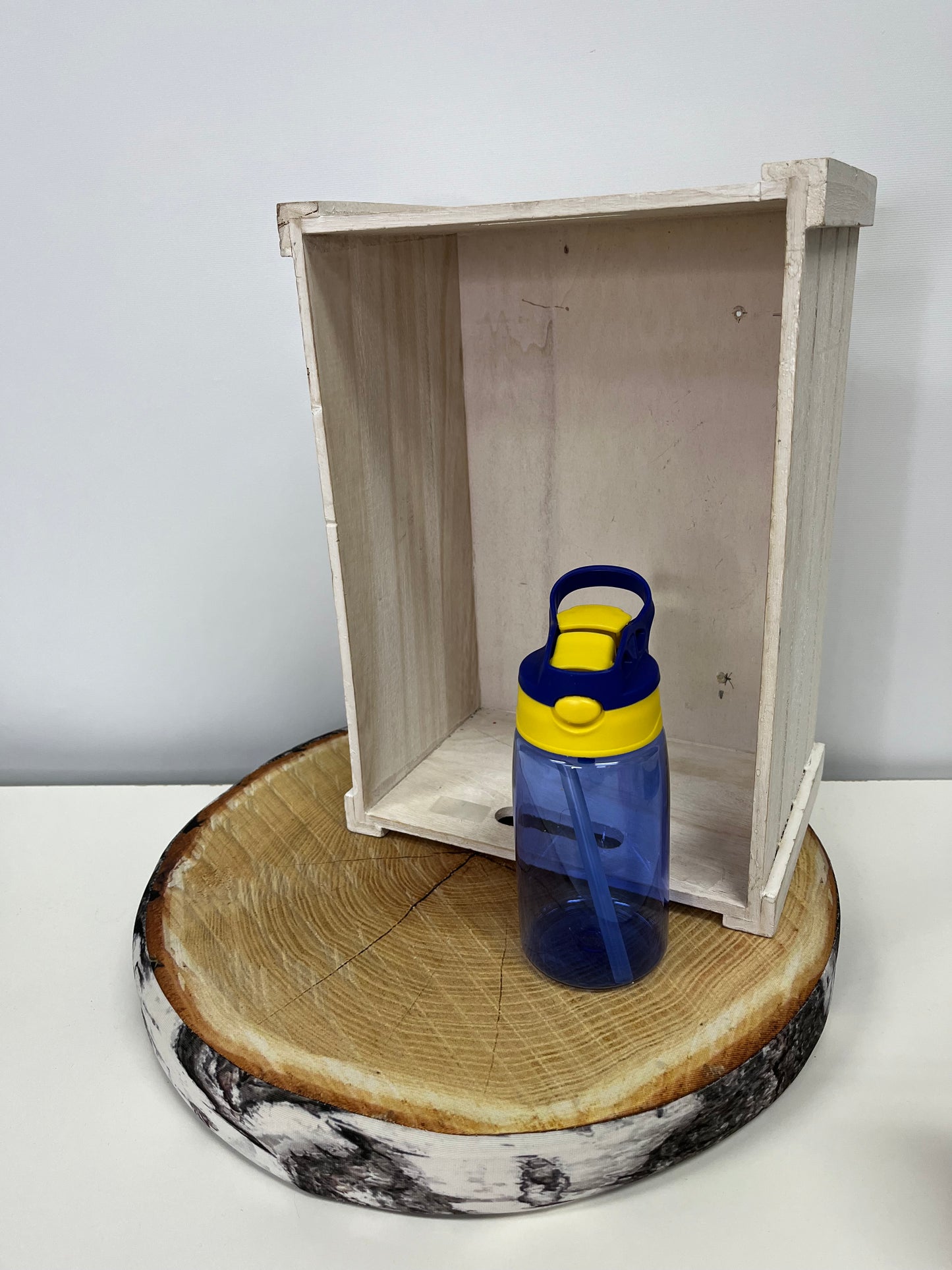 Bouteille pour enfant en plastique modele 2