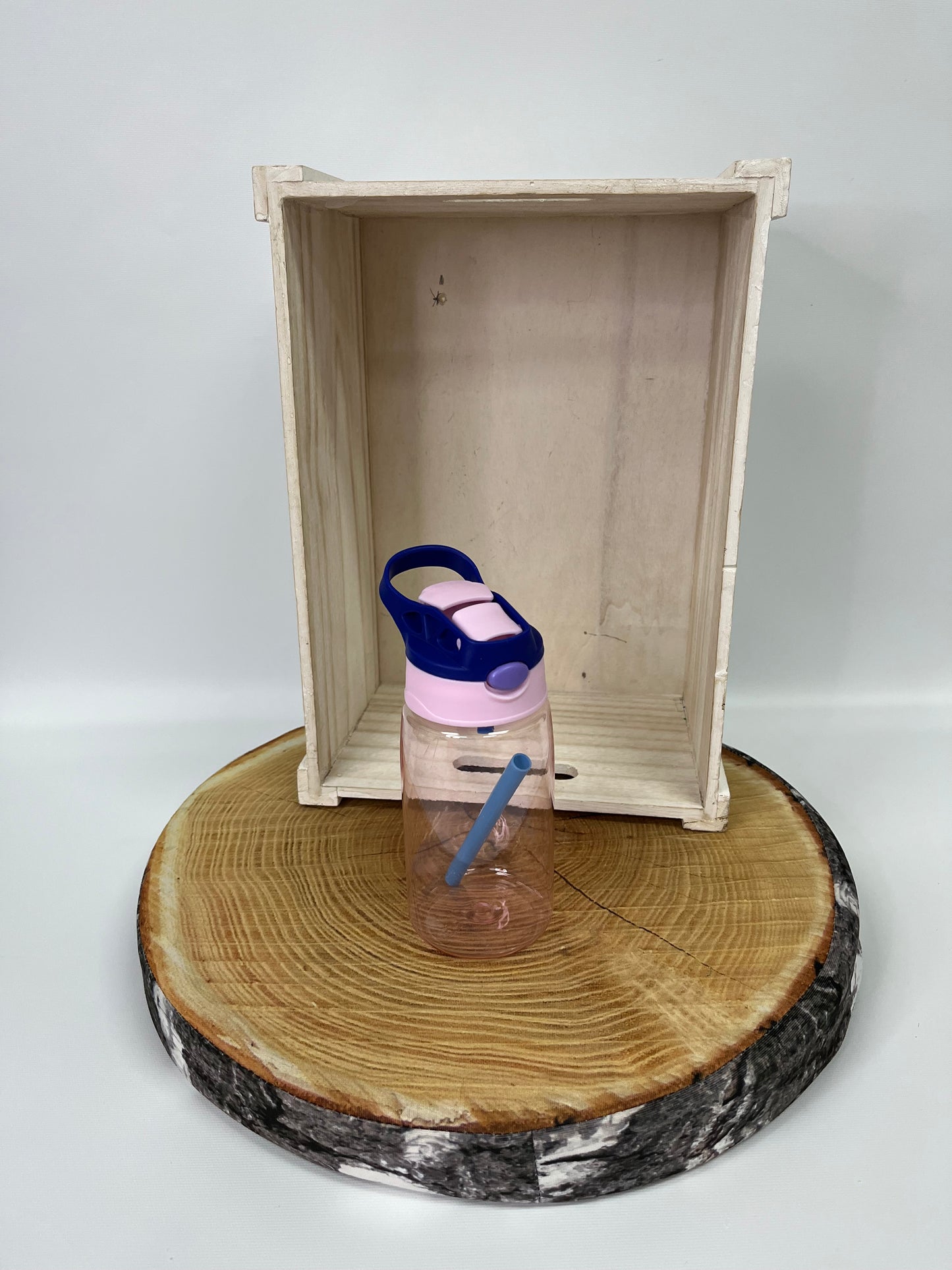Bouteille pour enfant en plastique modele 2