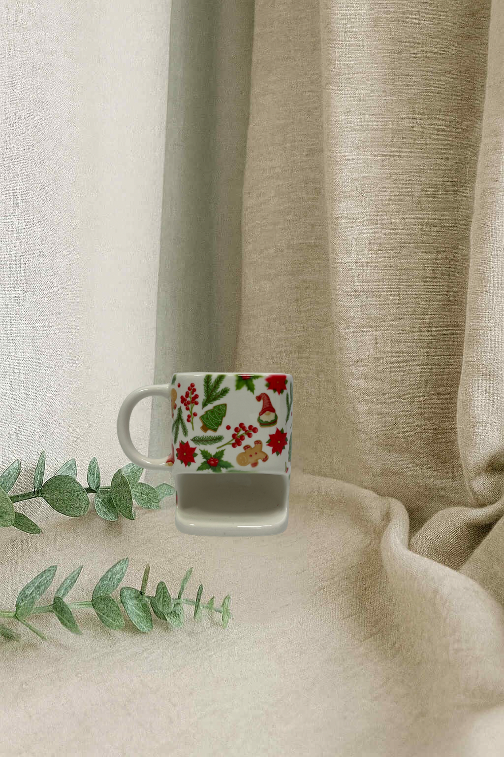 Tasse en ceramique (porte biscuits )- Noël