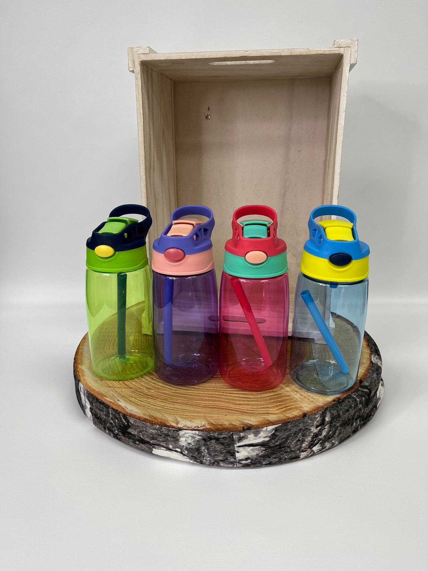 Bouteille pour enfant en plastique modele 2