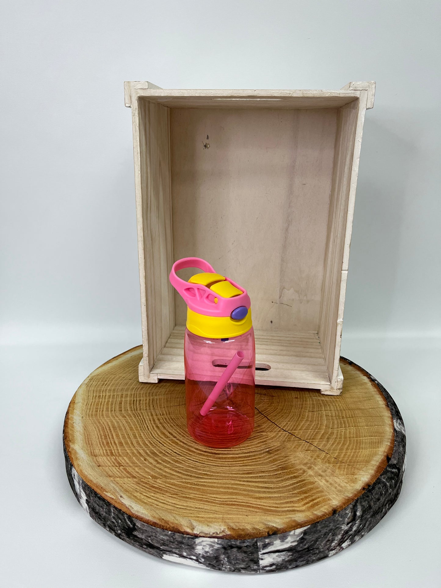 Bouteille pour enfant en plastique modele 2