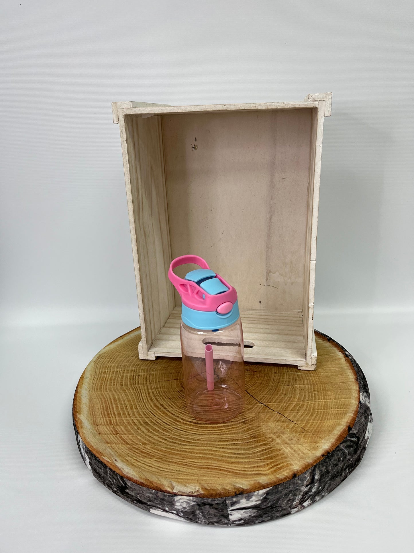 Bouteille pour enfant en plastique modele 2