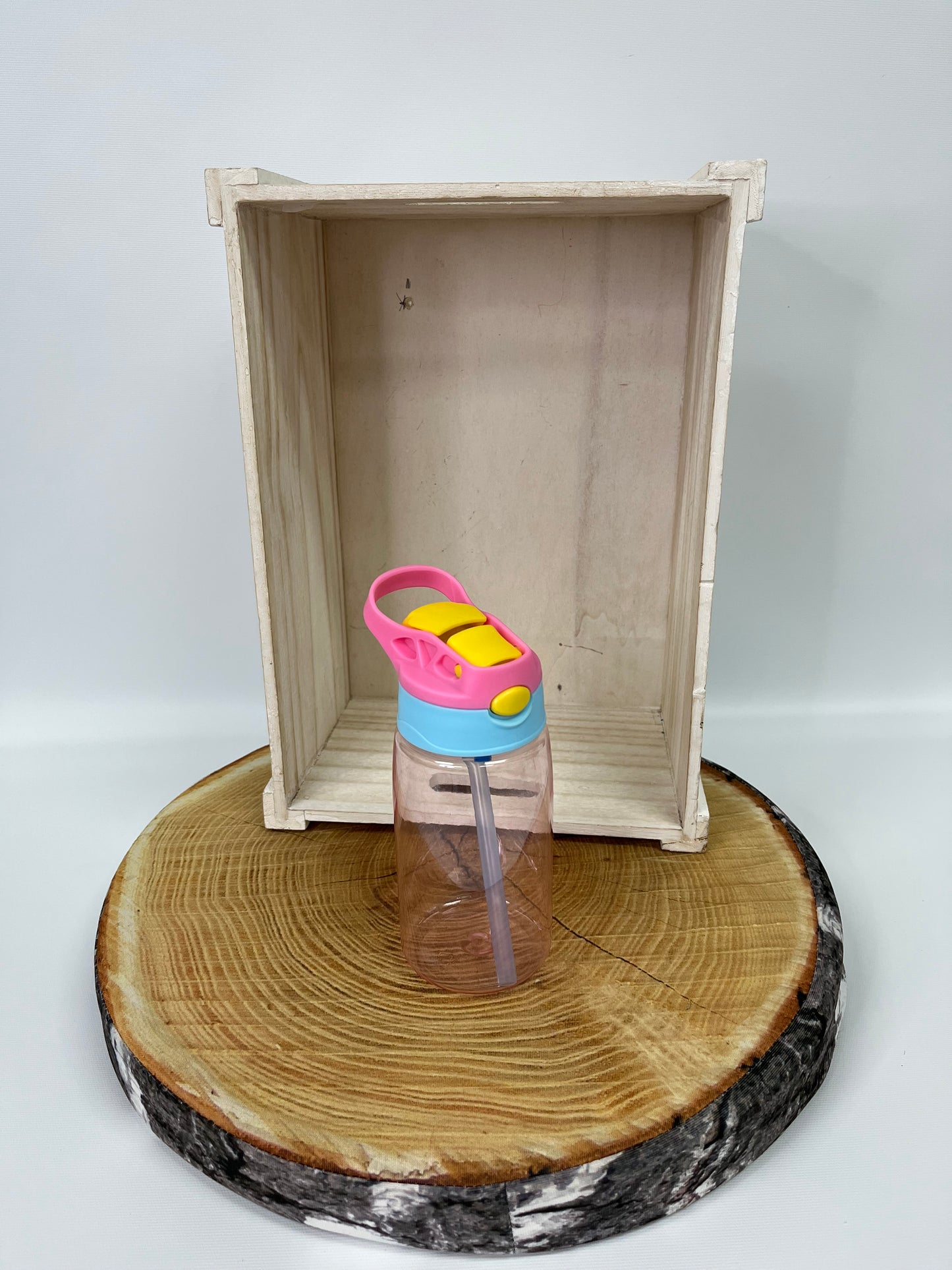 Bouteille pour enfant en plastique modele 2