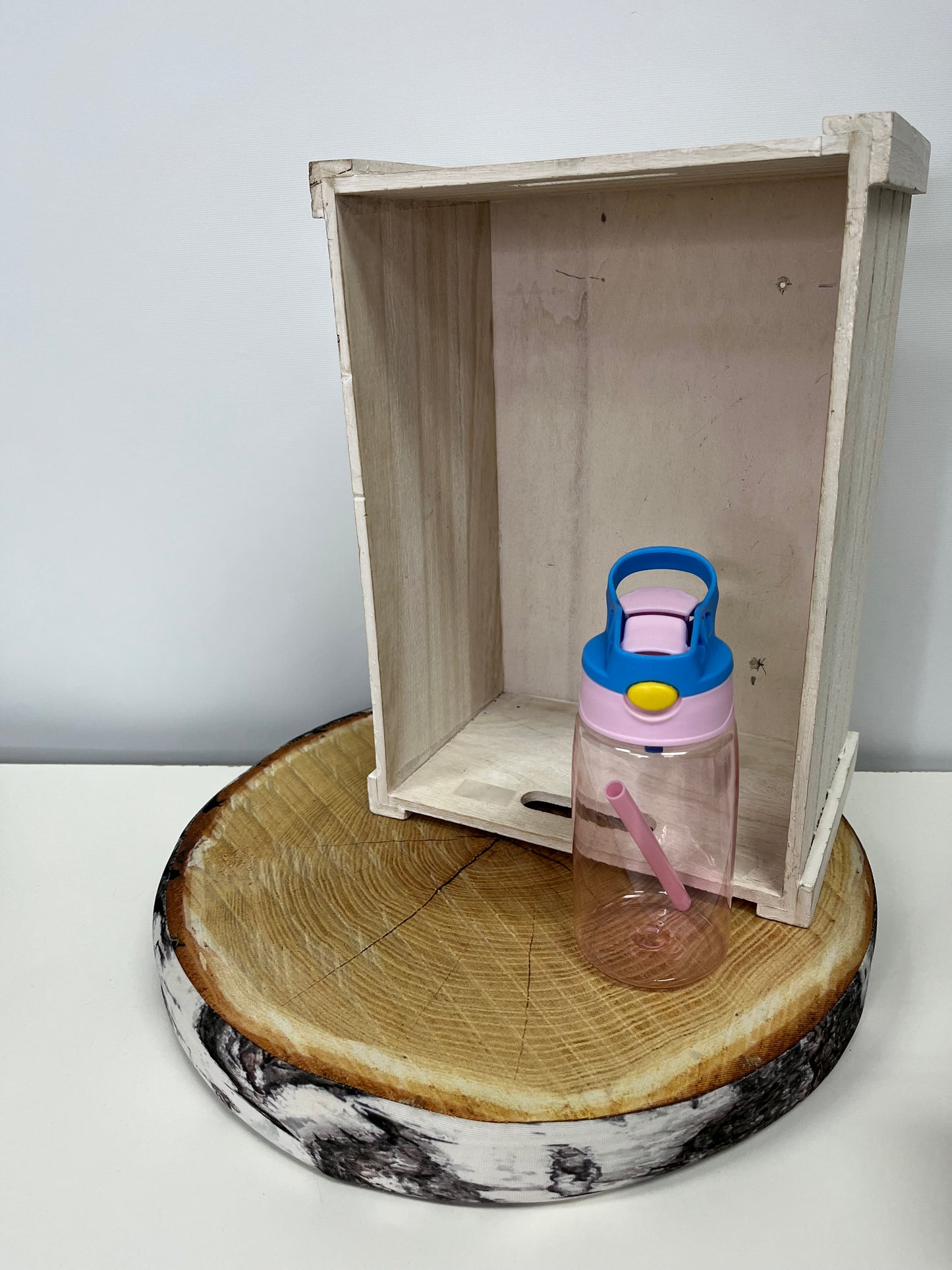 Bouteille pour enfant en plastique modele 2