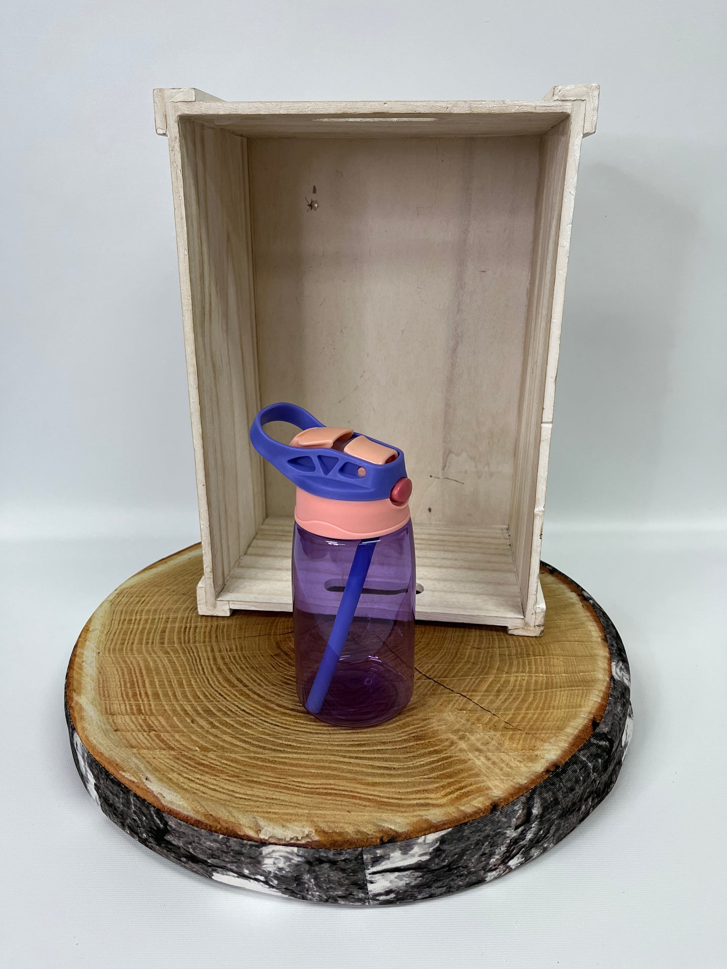 Bouteille pour enfant en plastique modele 2