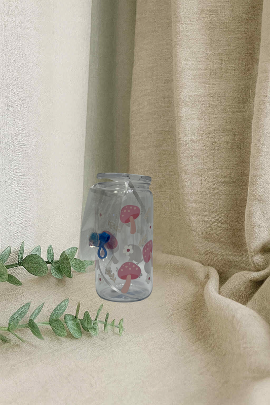 Verre en plastique et embout- champignon