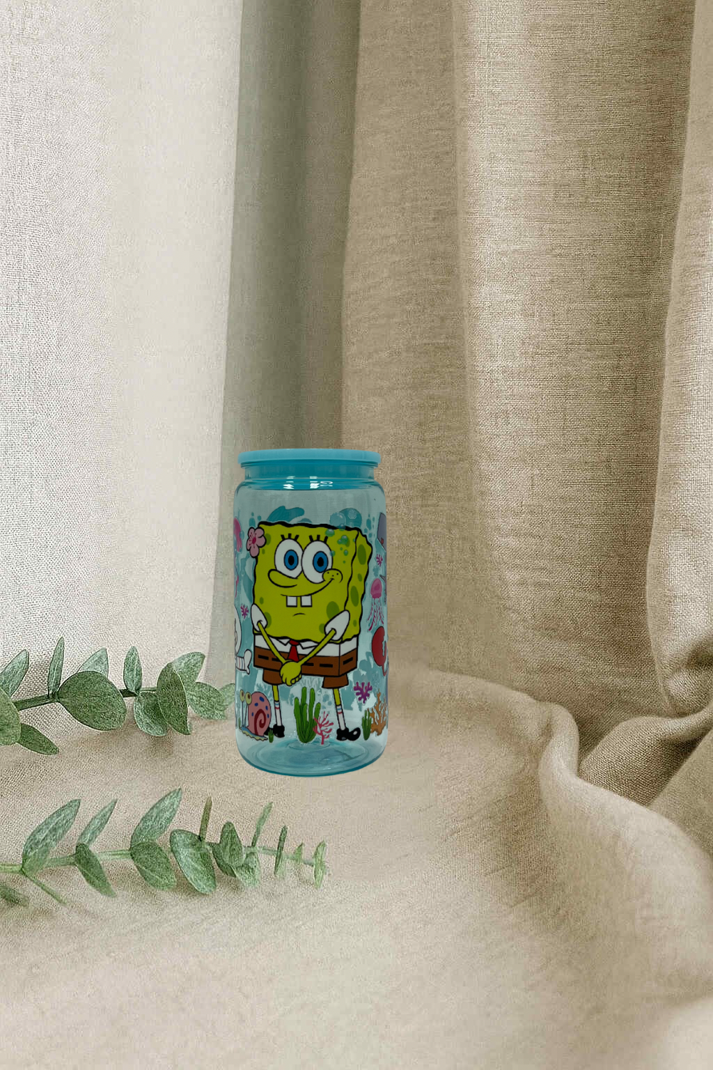 Verre en plastique- Carré et étoile