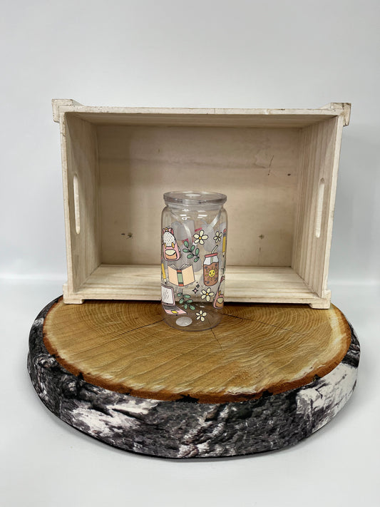 Verre en plastique- café et sac à dos